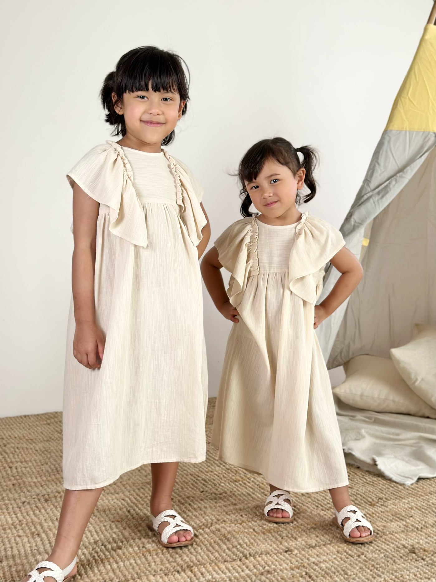 FRIDA Frill Dress in Vanilla