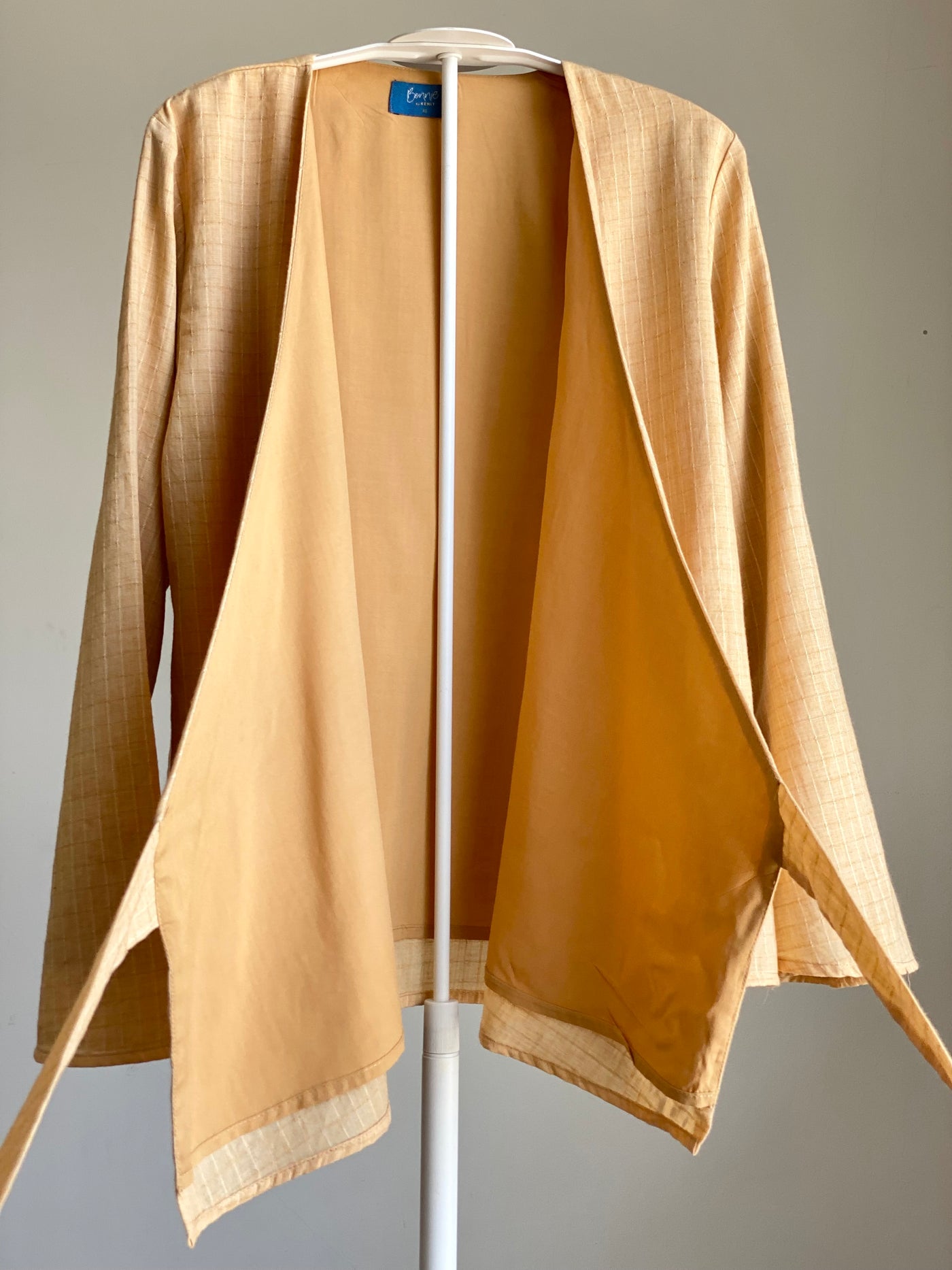 DONNA Wrap Blouse