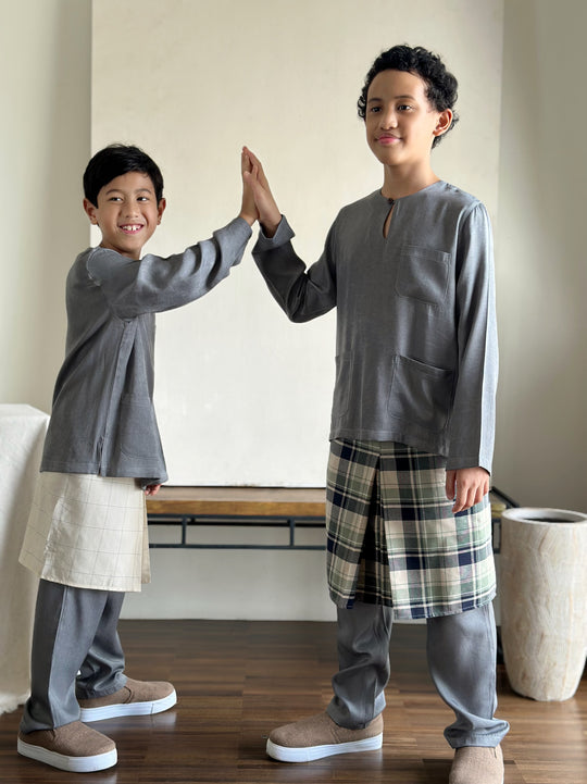 NUH Teluk Belanga Baju Melayu Set in Pewter