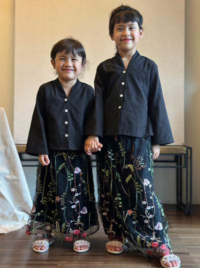 LILY Modern Mini Kebaya Set in Black Bloom