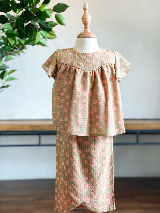 KEKWA Baby's Mini Kurung Set in Peach Floral