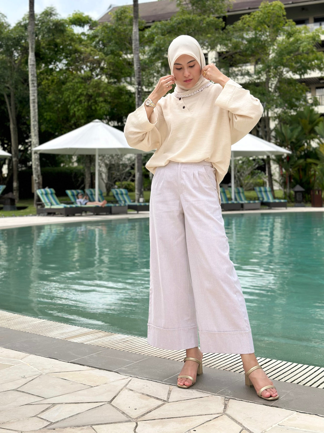 AUBREY Cotton Palazzo Pants in Oatmeal