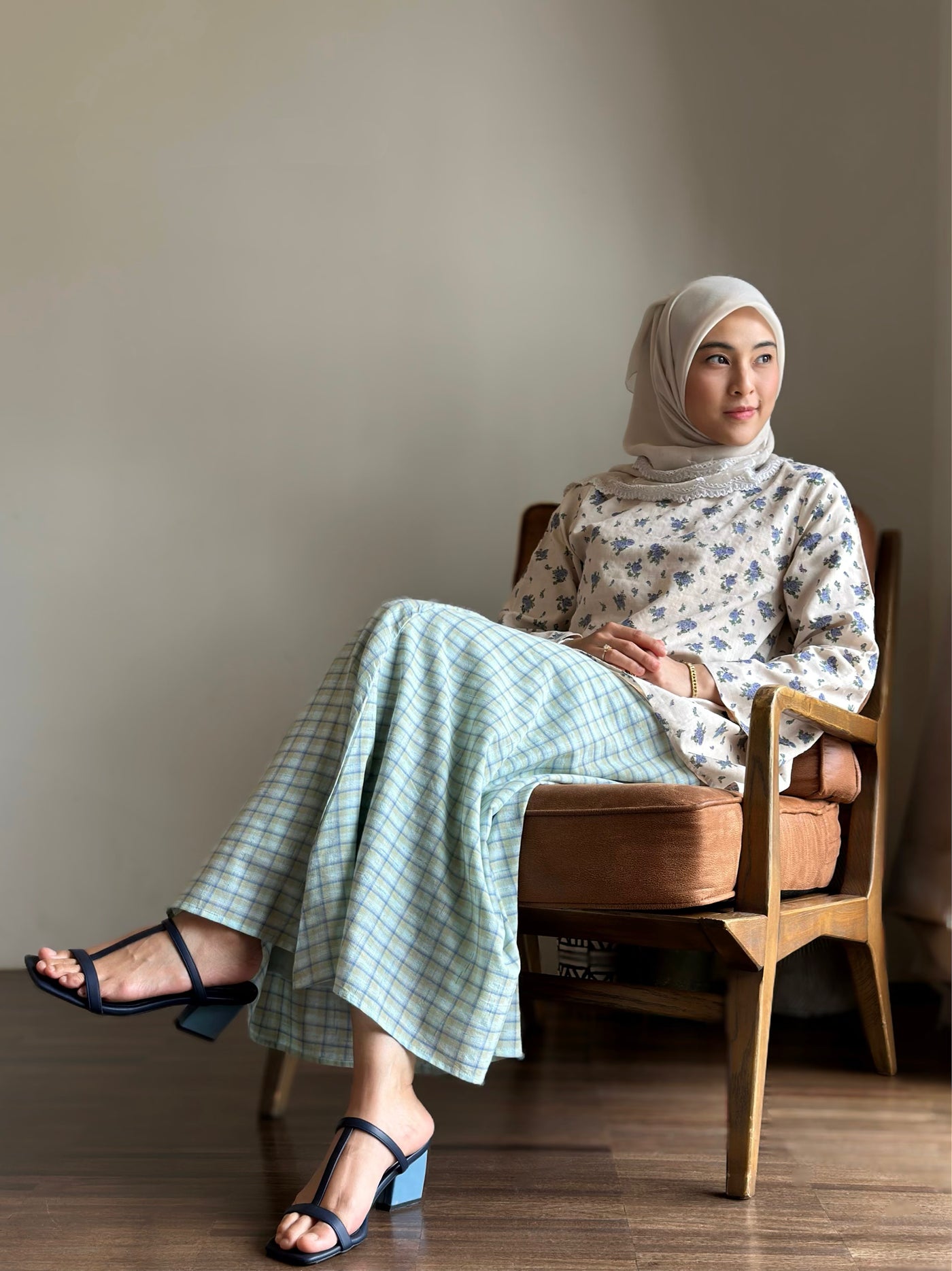 CENDANA Short Kurung Set in Mint Floral