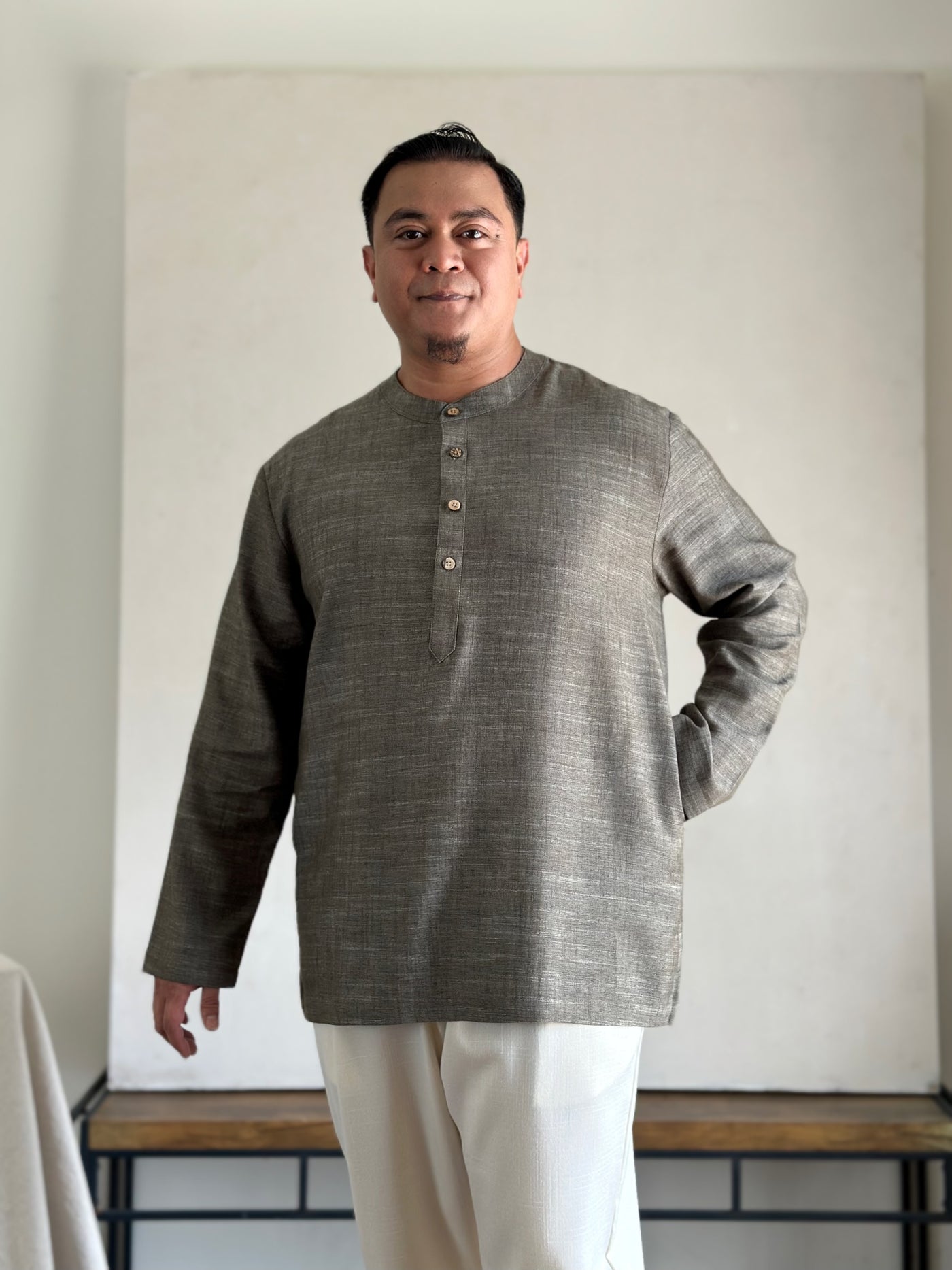 AHMAD Kurta in Mud Green
