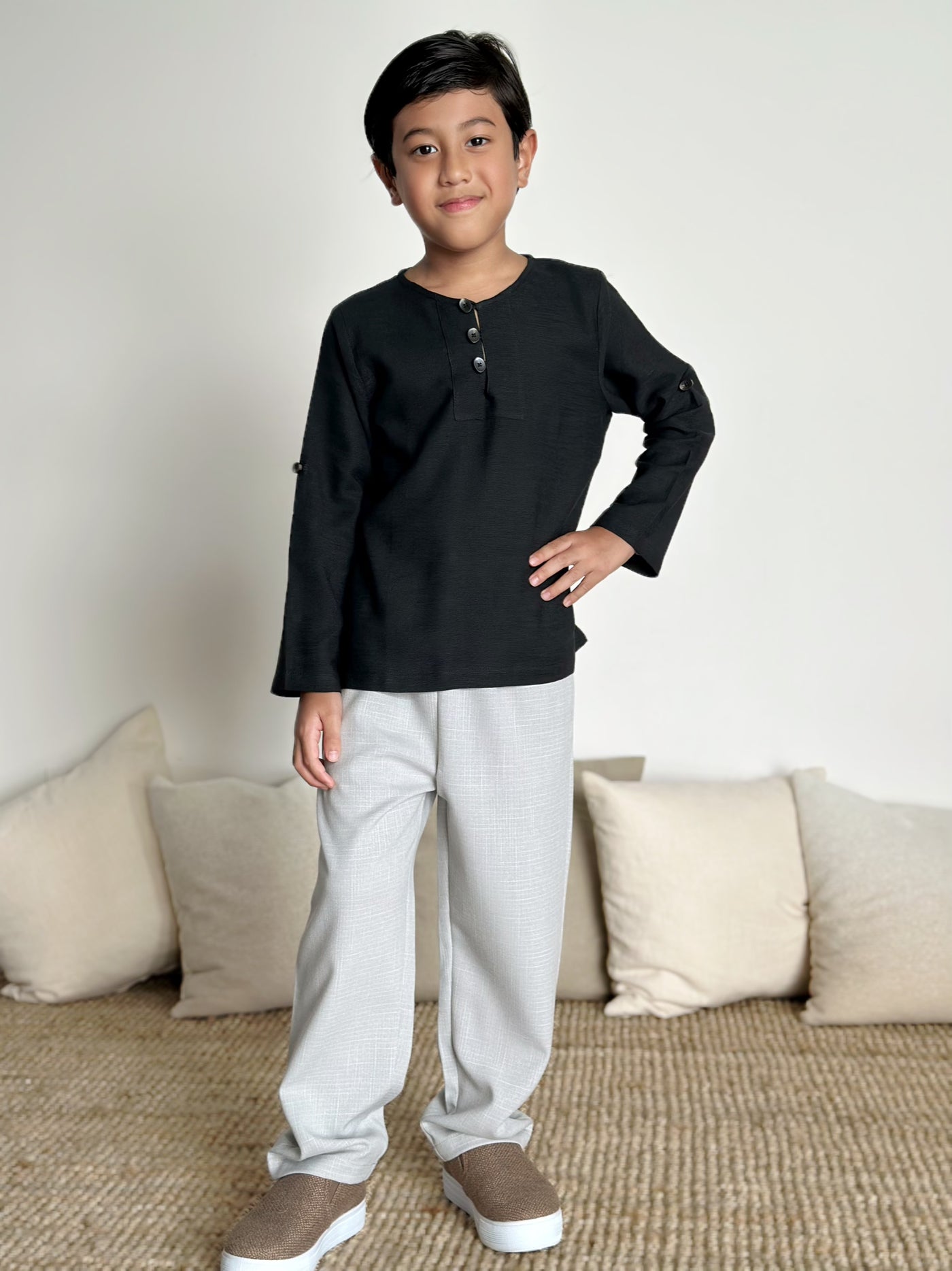 EZRA Kurta in Charcoal