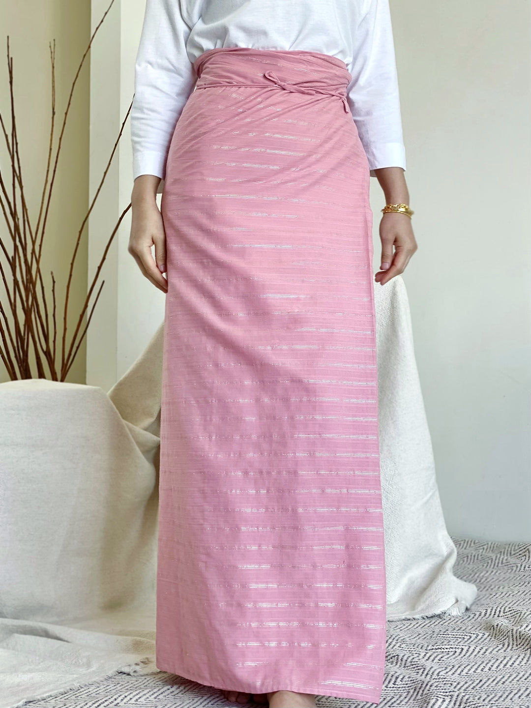 NIRMALA Modern Kurung Set in Pink Floral