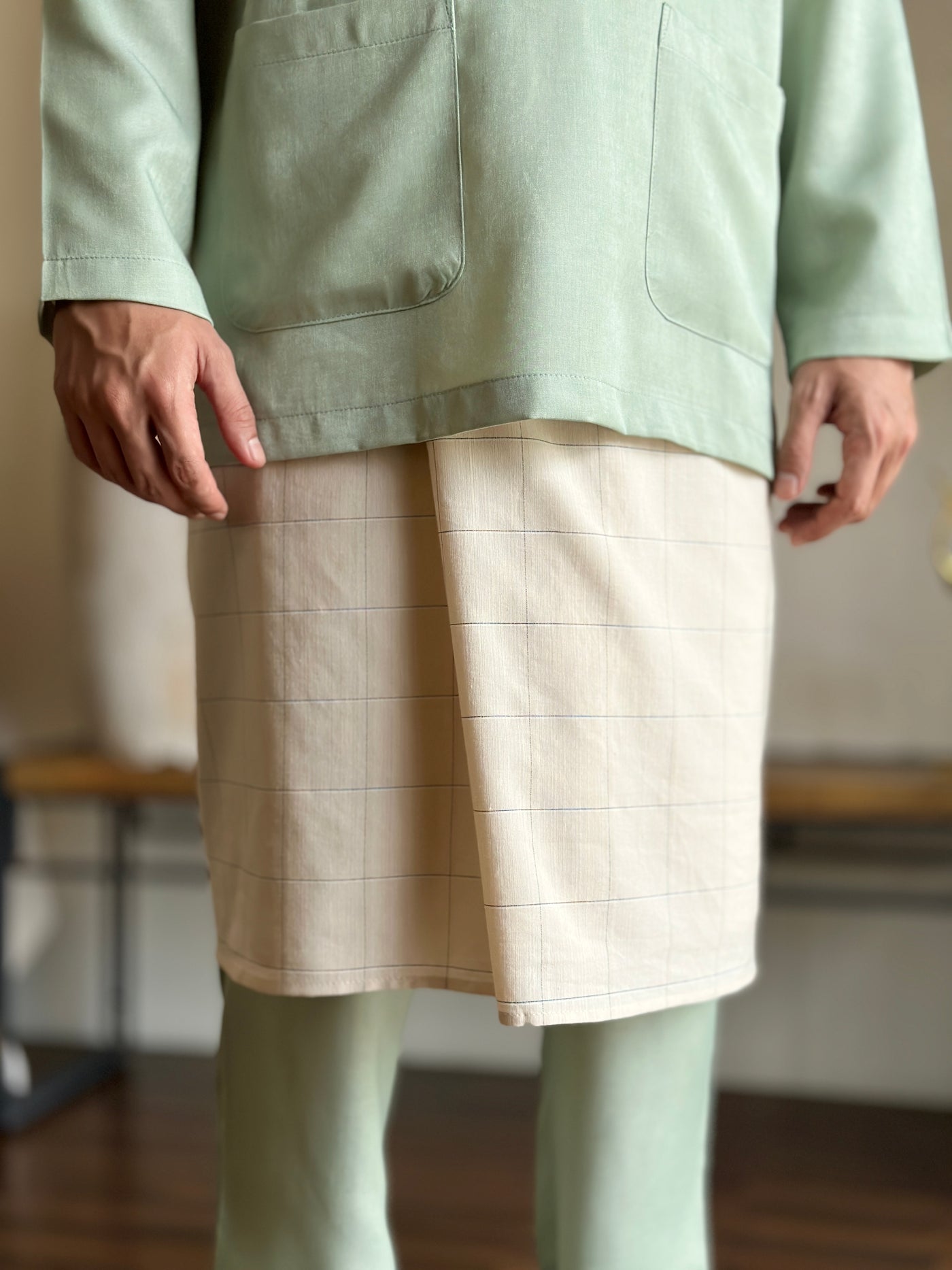 MALIK Teluk Belanga Baju Melayu Set in Mint