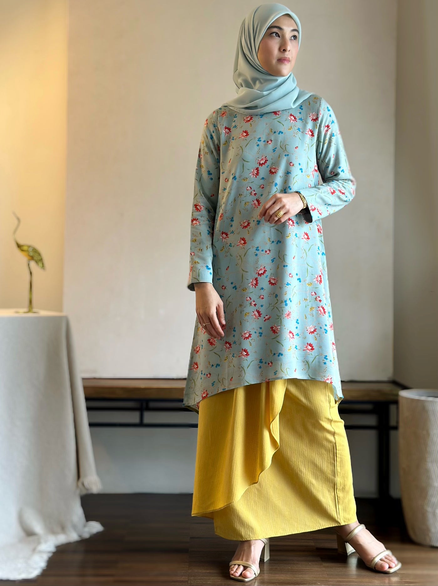 EMBUN Long Kurung Set in Meadow