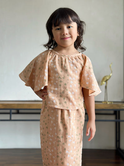 SUFI Baby's Batwing Kurung Set in Peach Floral