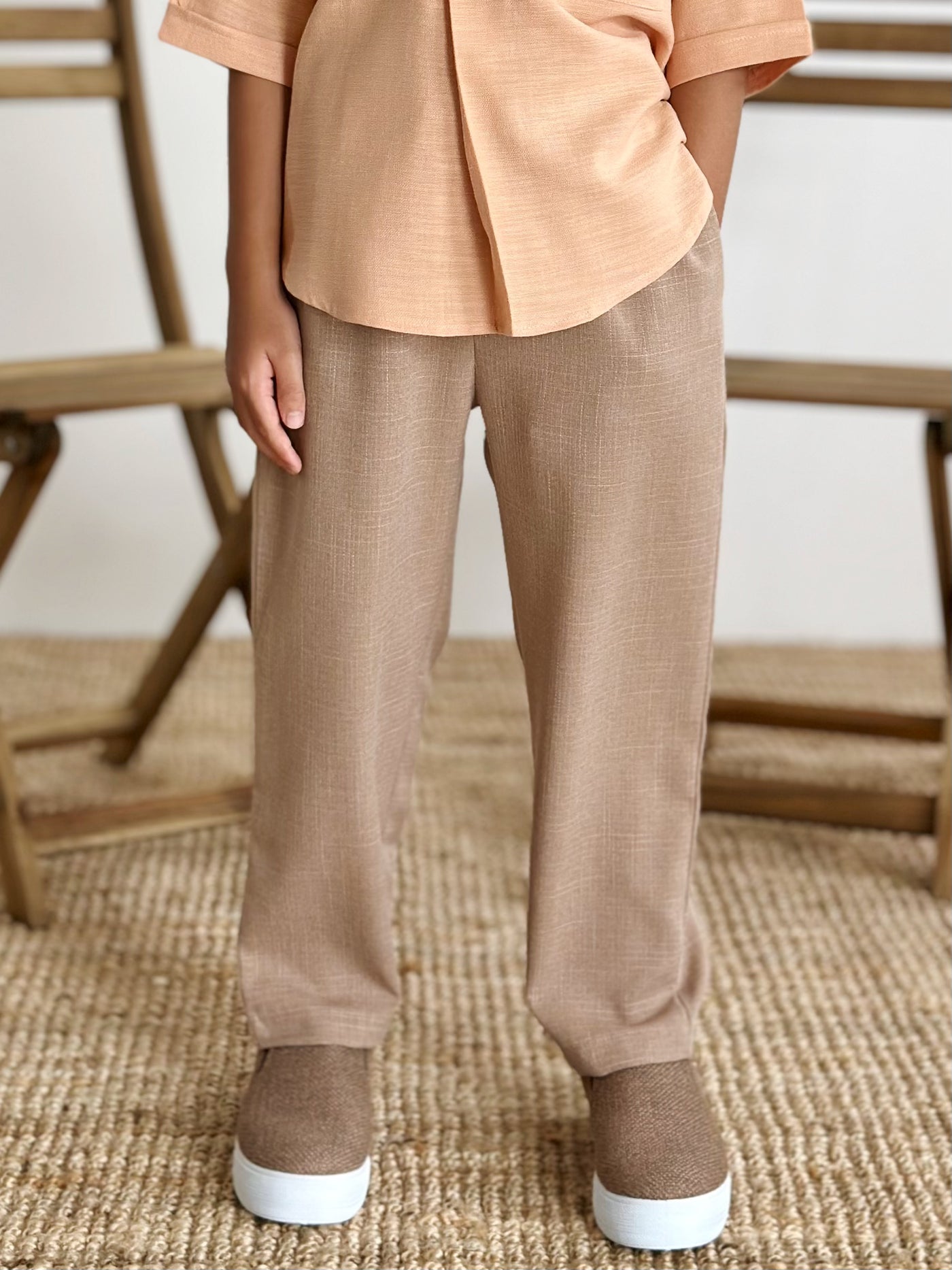 BENJI Unisex Lounge Pants in Mocha