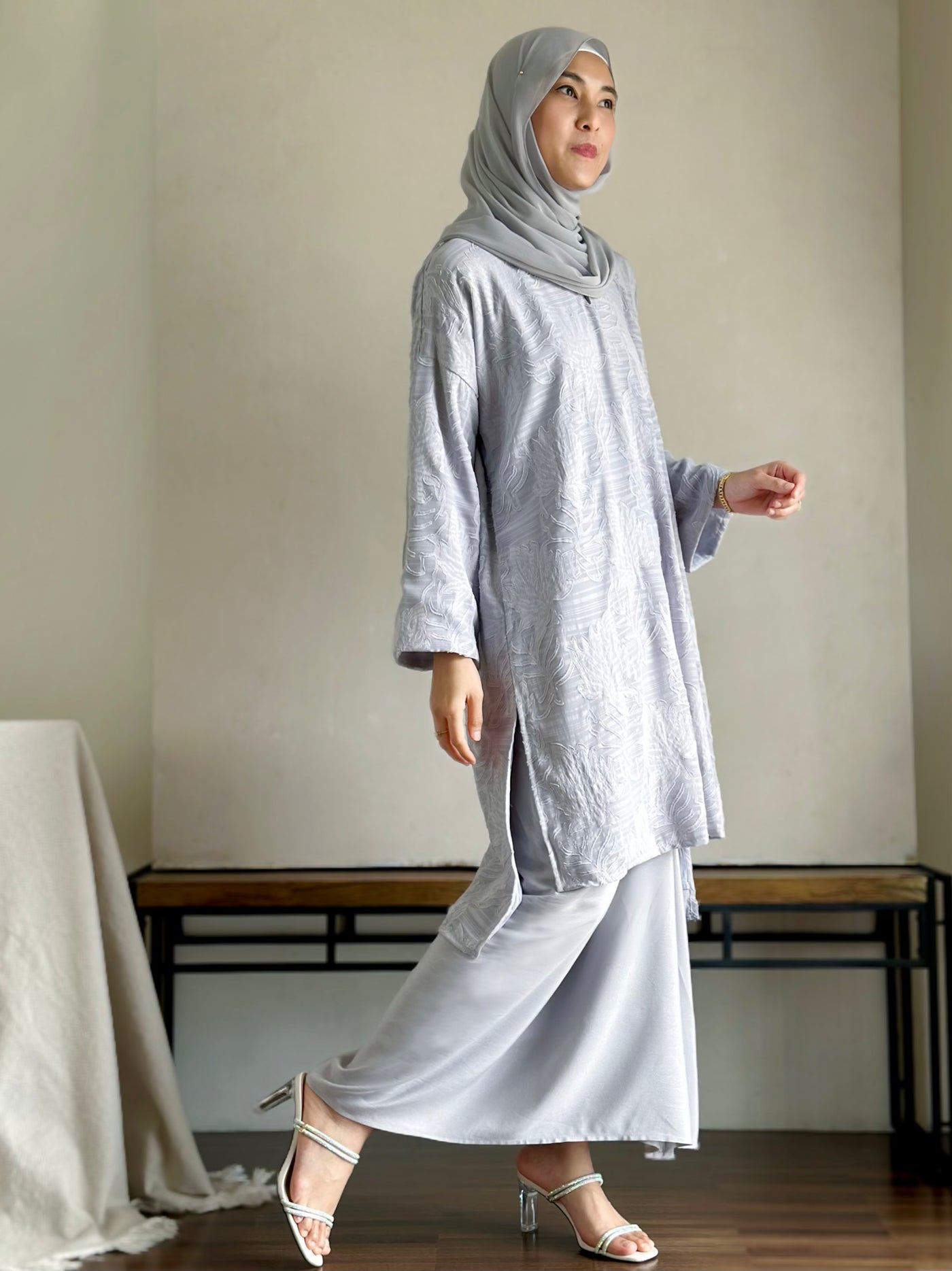TANJUNG Long Kurung Set in Grey