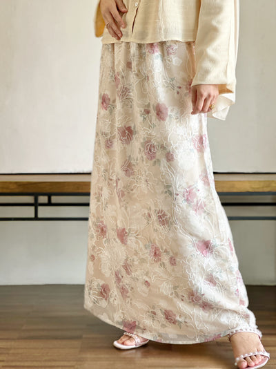 CAMELIA Modern Mini Kebaya Set in Vanilla Rose