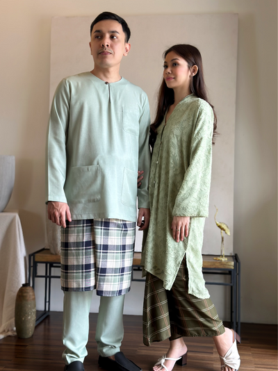 MALIK Teluk Belanga Baju Melayu Set in Mint