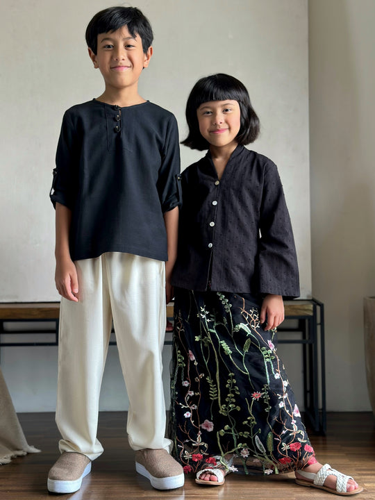 EZRA Kurta in Charcoal