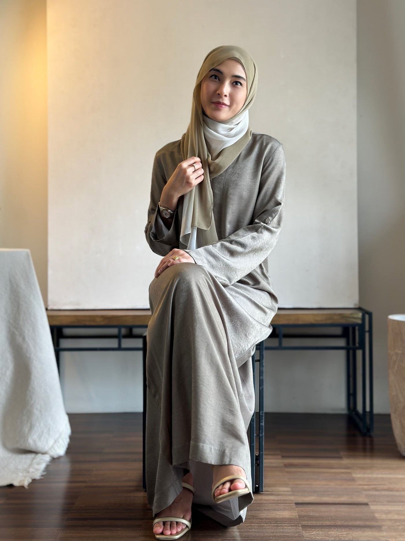 MARYAM Flare Abaya in Mud Green