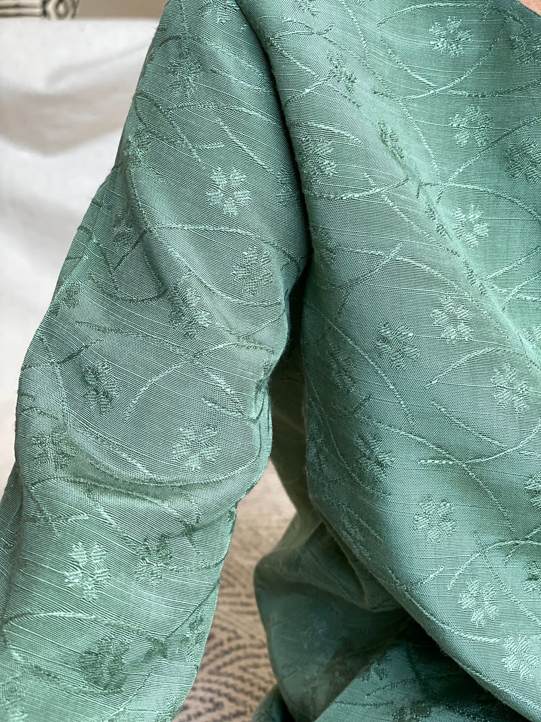PUTRI Flare Modern Kurung Set in Green