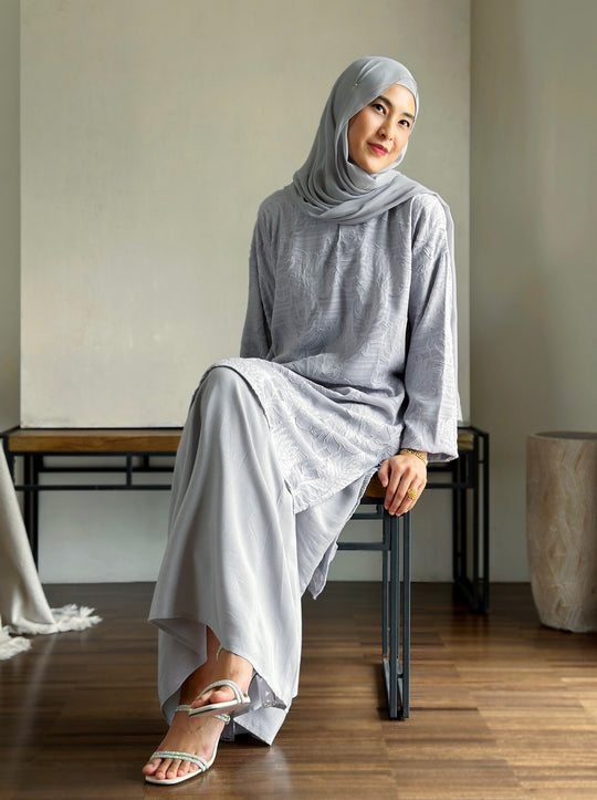 TANJUNG Long Kurung Set in Grey