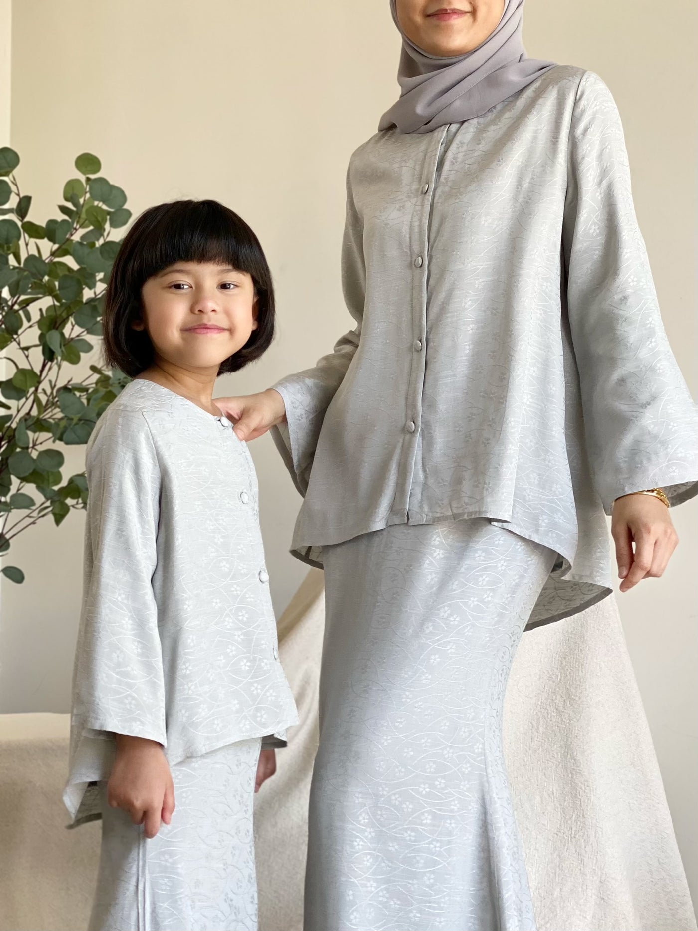 PUTRI Flare Modern Kurung Set in Grey