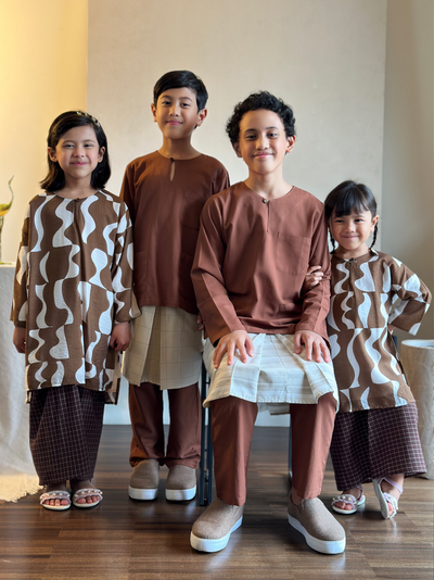 NUH Teluk Belanga Baju Melayu Set in Cocoa