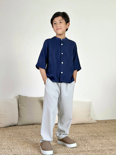 PUJANGGA Kurta in Navy Blue