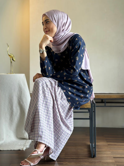 BIDARA Kurung Set in Navy-lilac