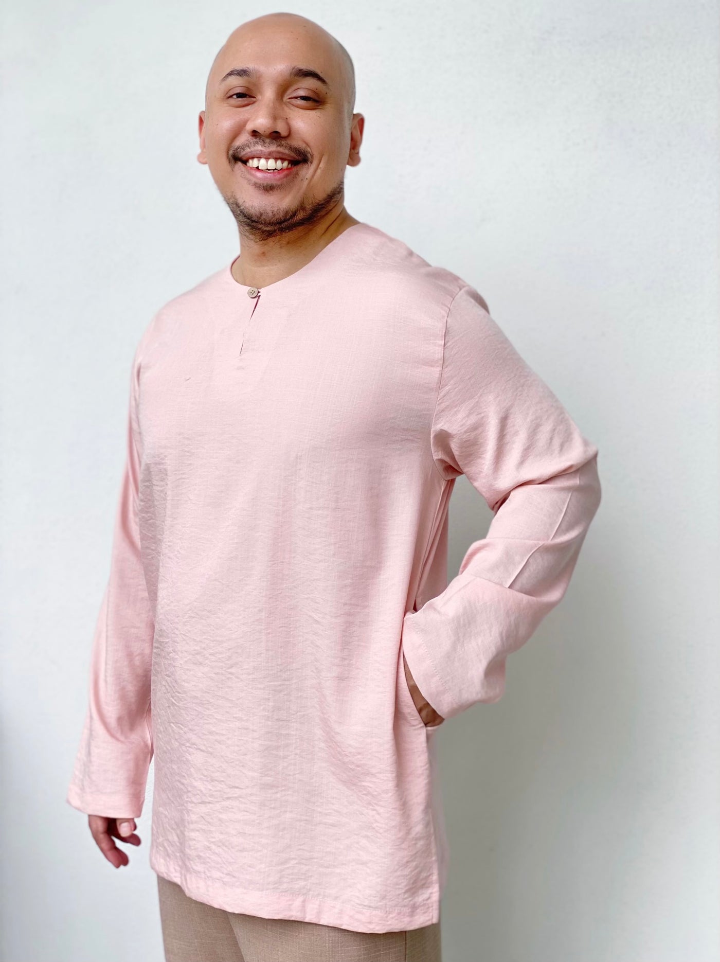 BUDI Teluk Belanga Kurta in Pink