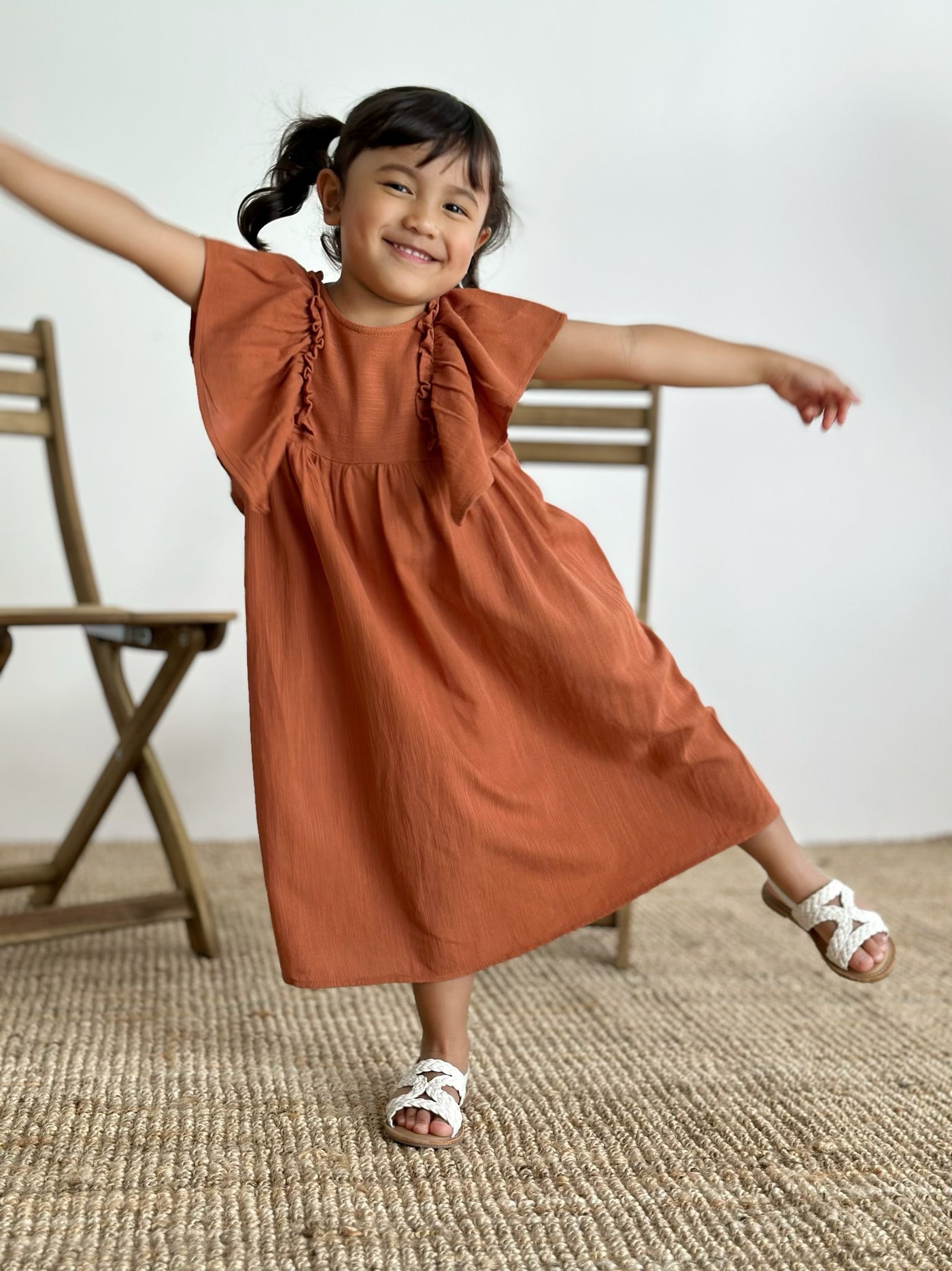 FRIDA Frill Dress in Cinnamon