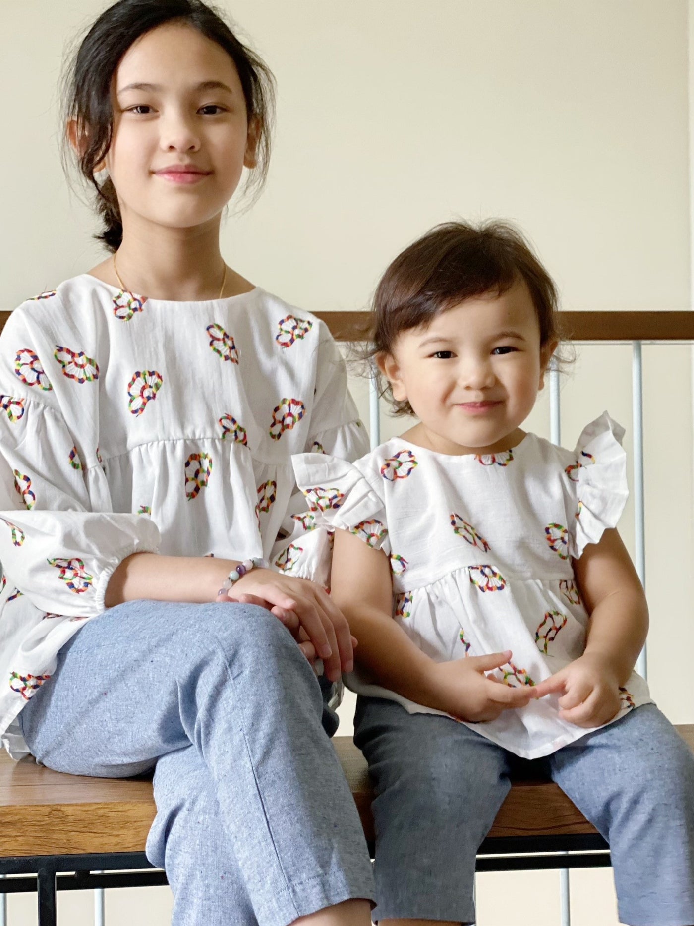 MEREDITH Embroidered Gathered Blouse