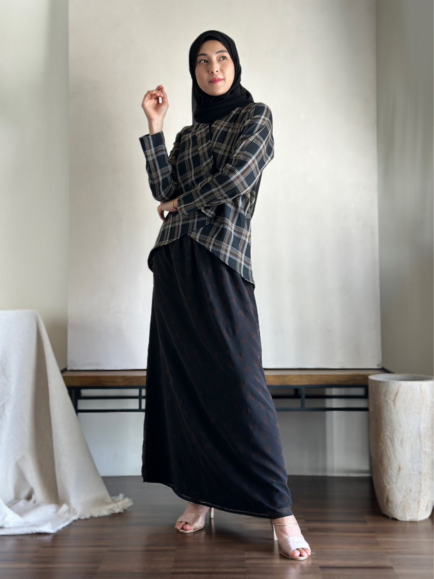 CENGKIH Modern Kebaya with Skirt Set in Black Plaid
