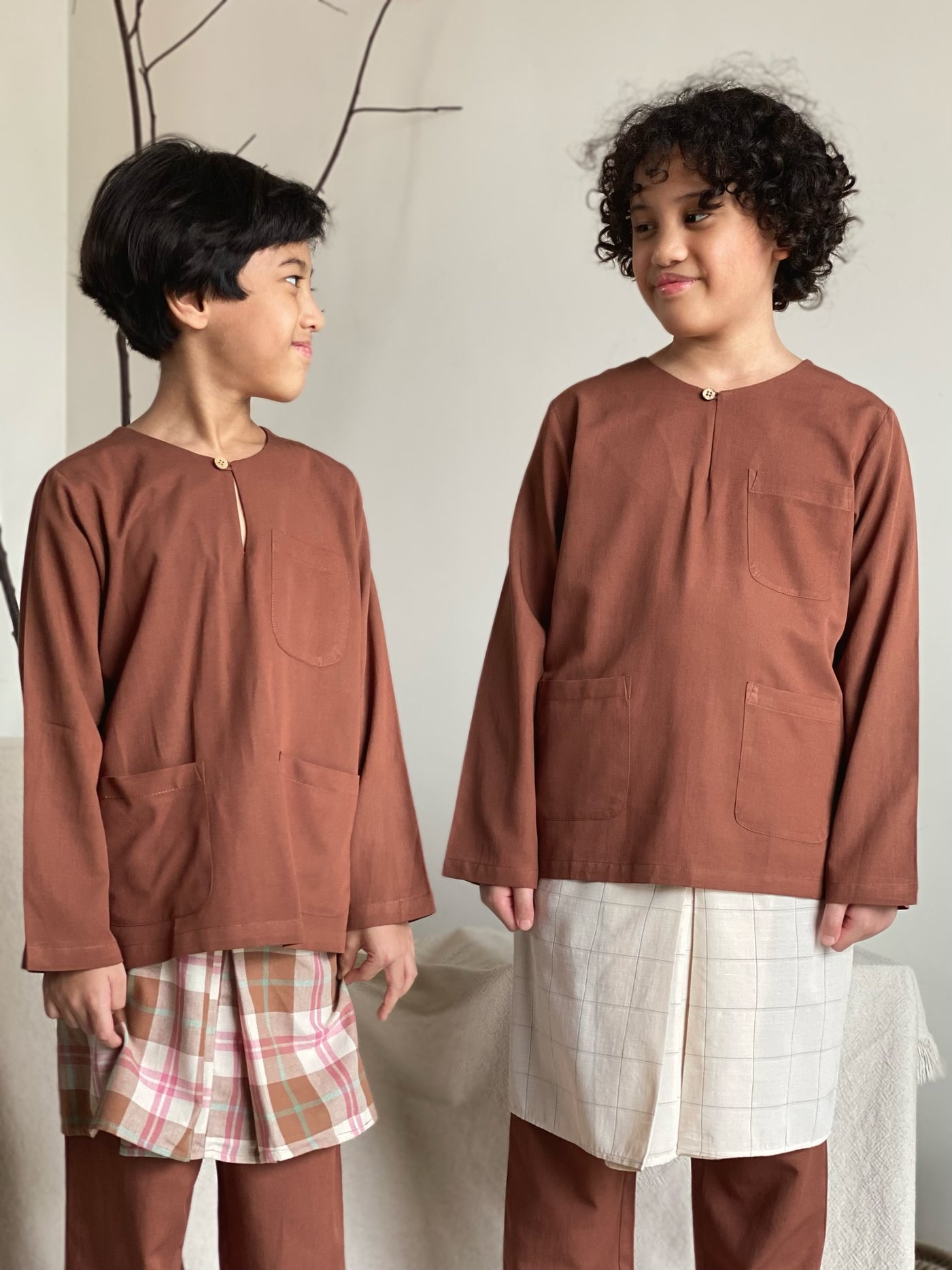NUH Teluk Belanga Baju Melayu Set in Cocoa