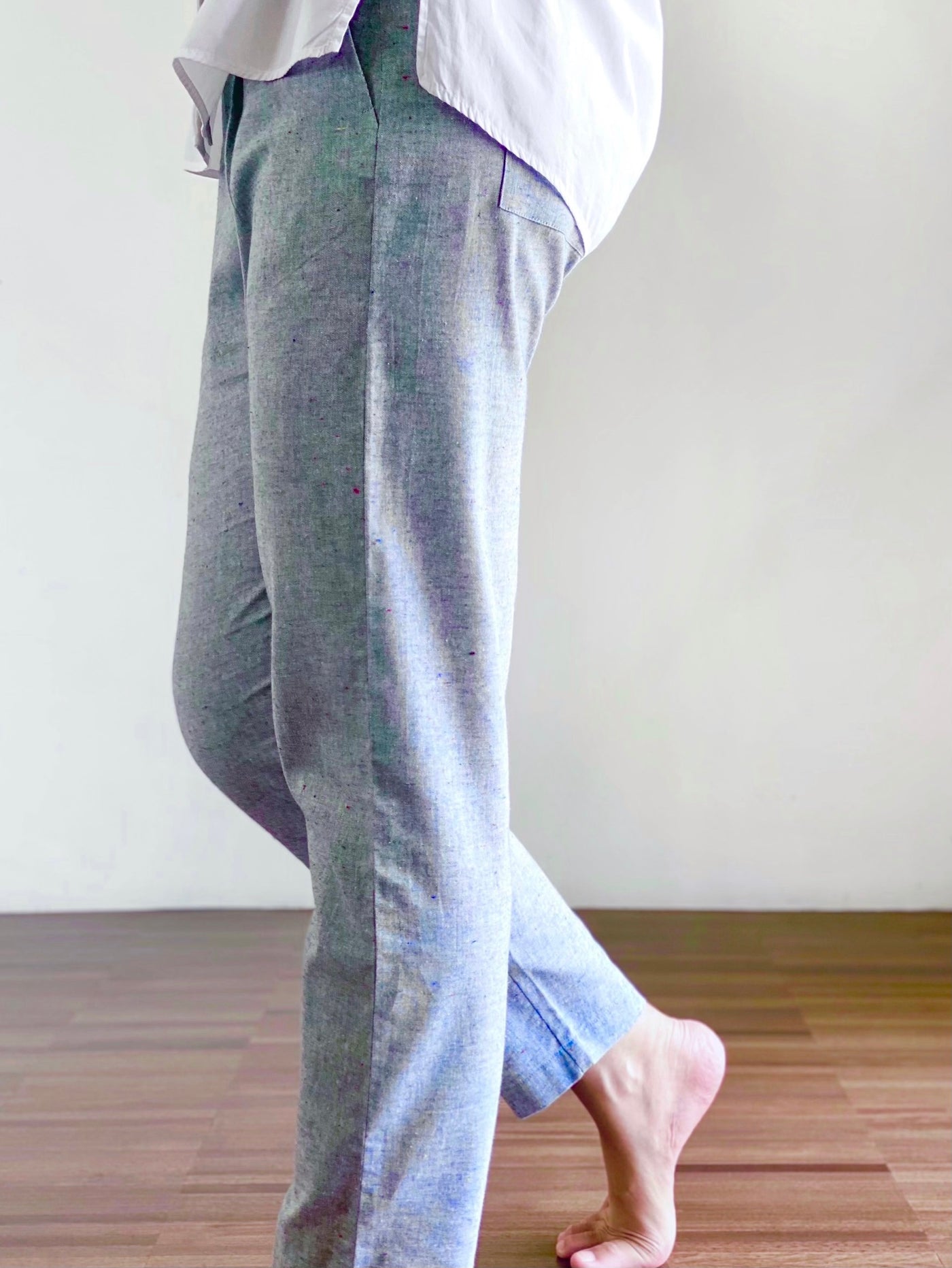 KELLY Chambray Cropped Pants