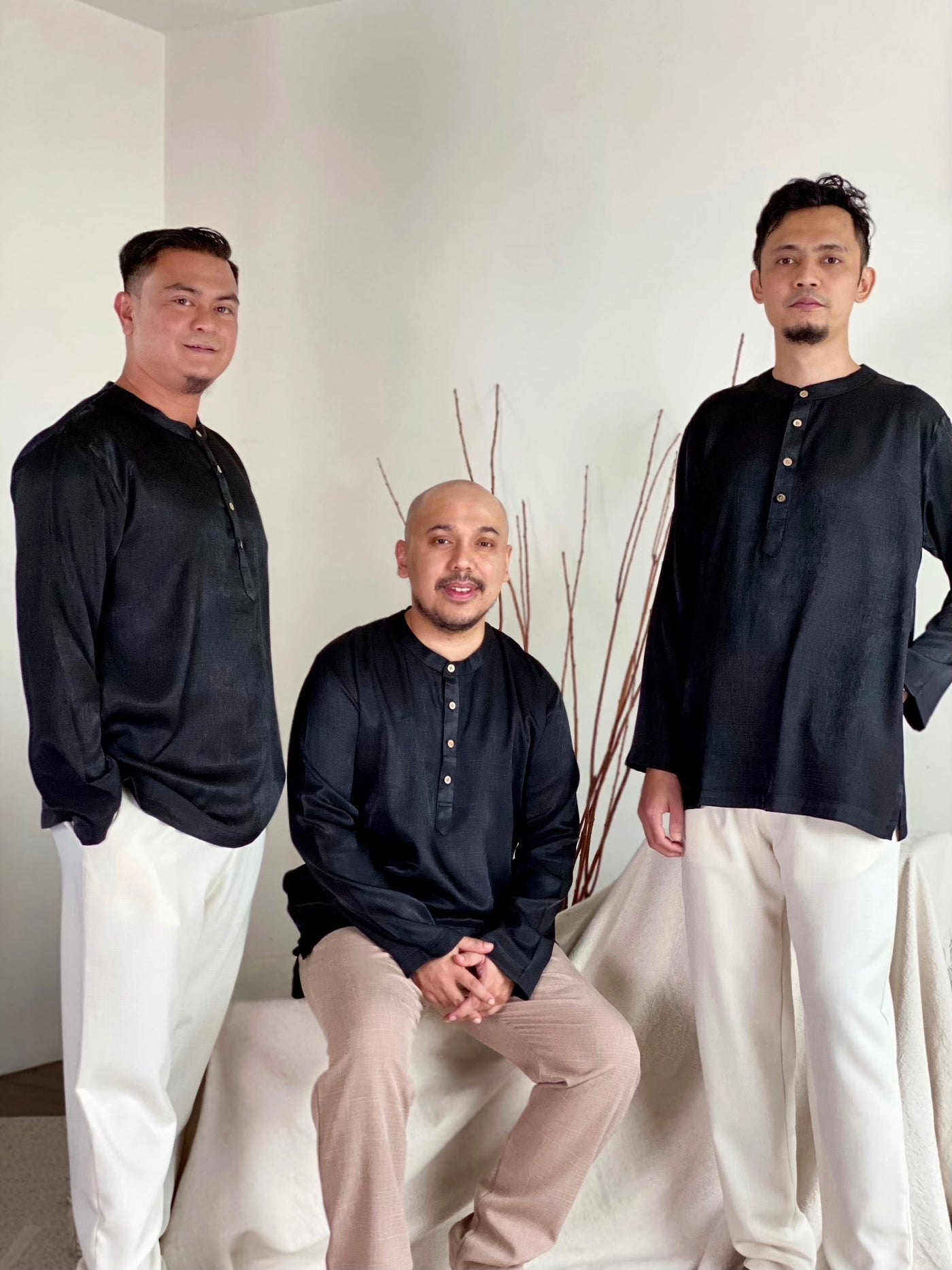 AHMAD Kurta in Black