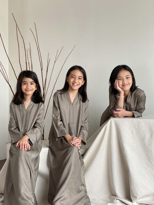 MAYRA Flare Abaya in Mud Green