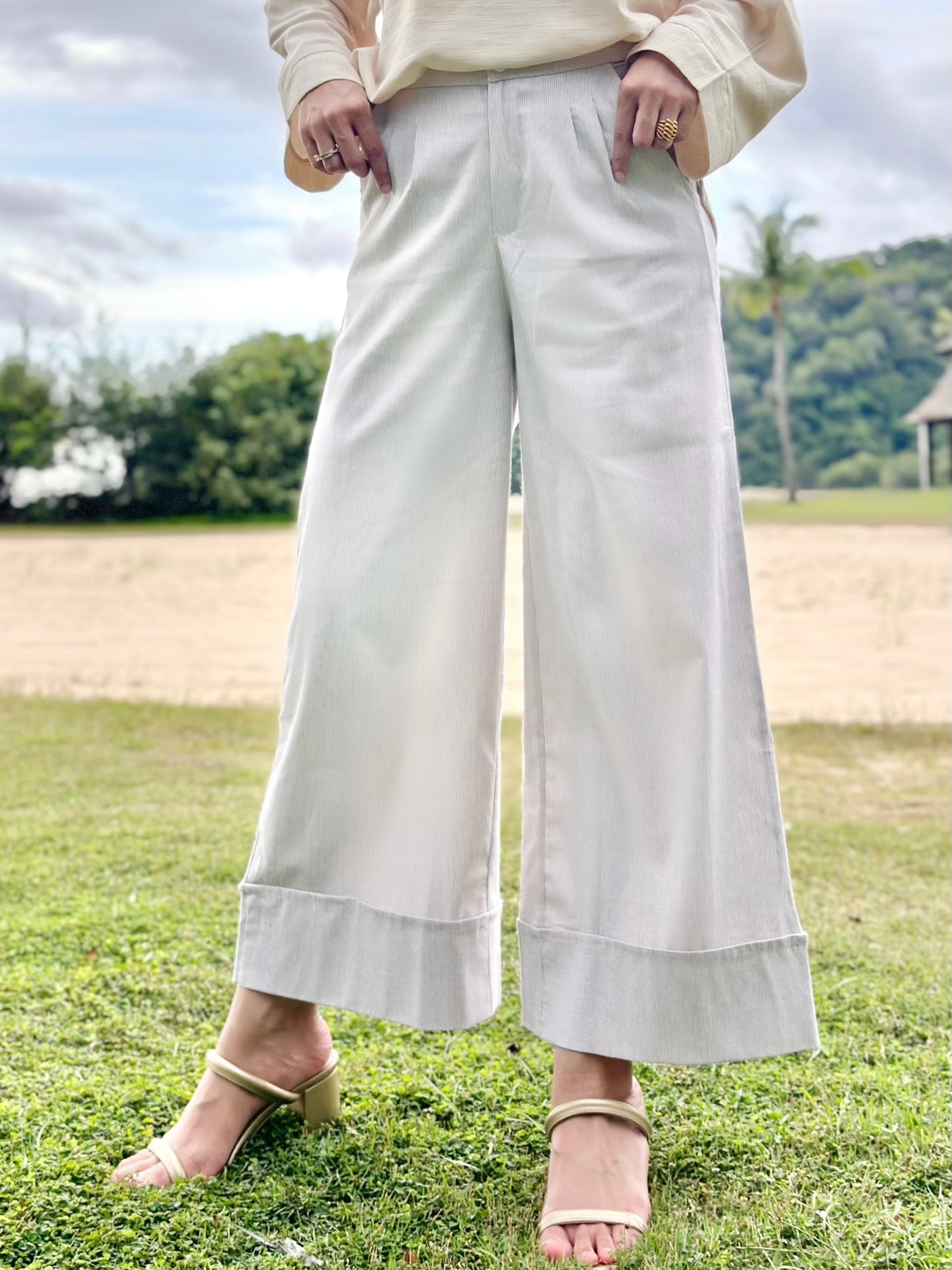 AUBREY Cotton Palazzo Pants in Oatmeal