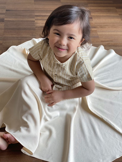 TARI Baby’s Blouse and Circle Skirt Set in Cream