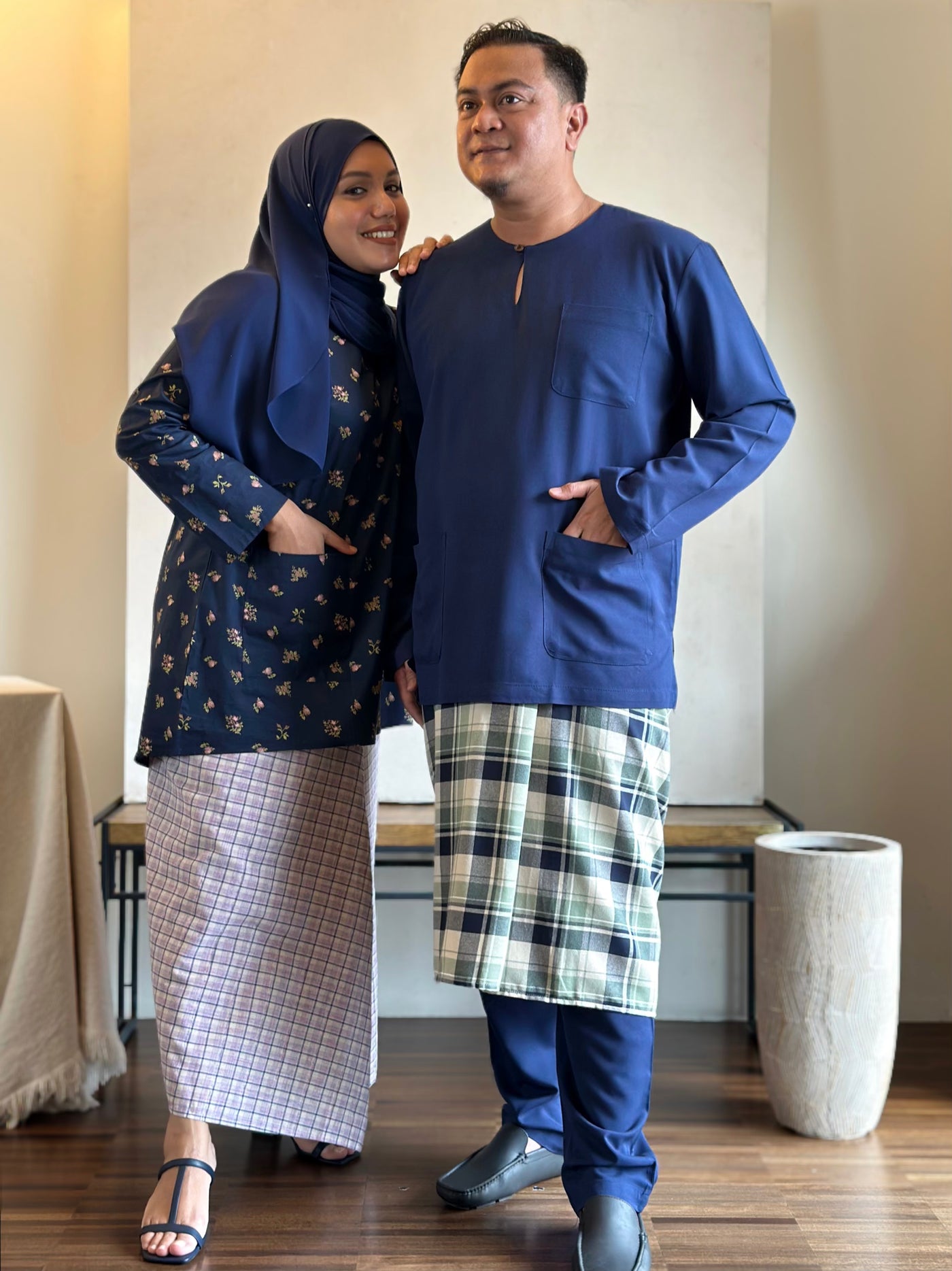 MALIK Teluk Belanga Baju Melayu Set in Navy