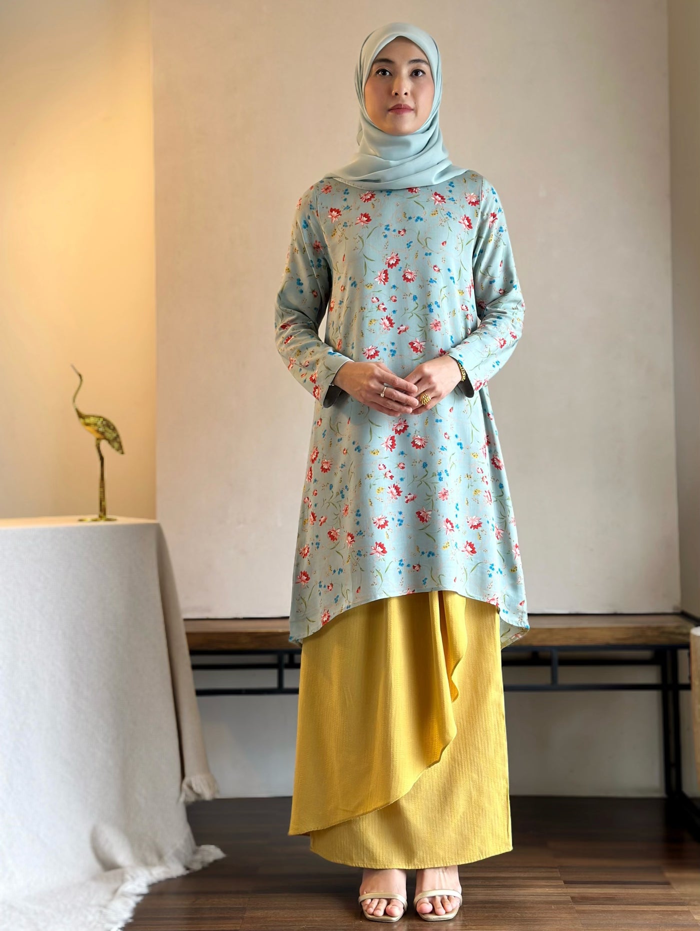 EMBUN Long Kurung Set in Meadow