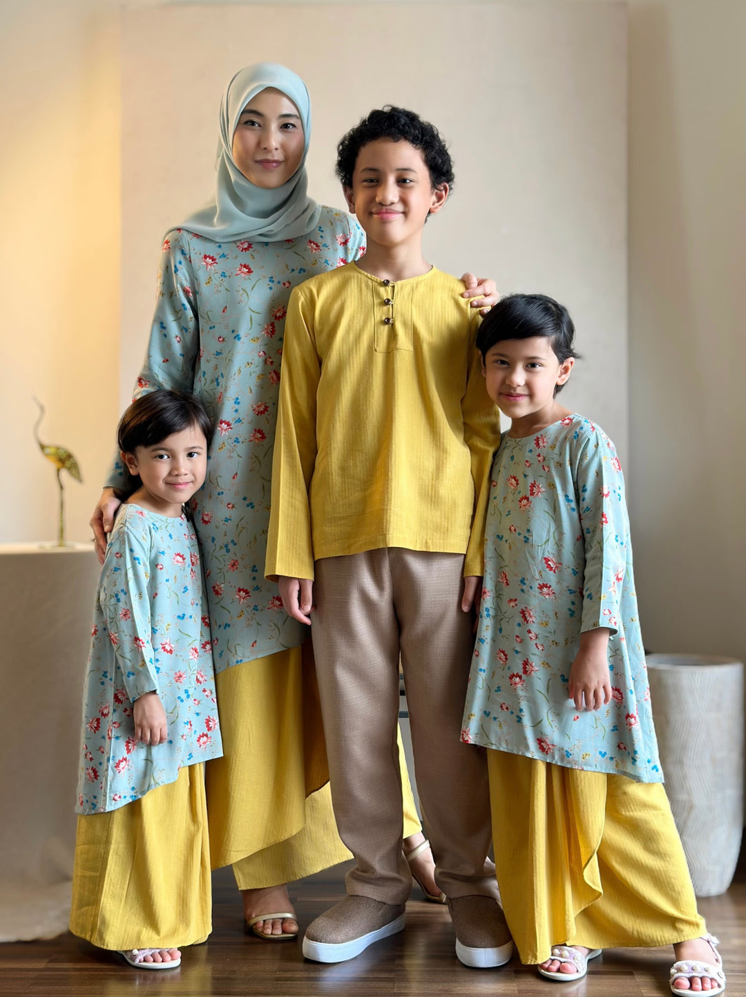 EMBUN Long Kurung Set in Meadow