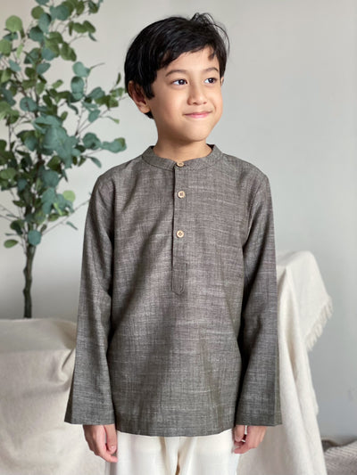 AMAR Kurta in Mud Green