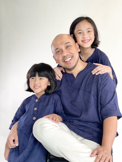 KANDA Easy Kurta in Navy