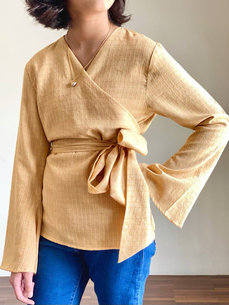 DONNA Wrap Blouse